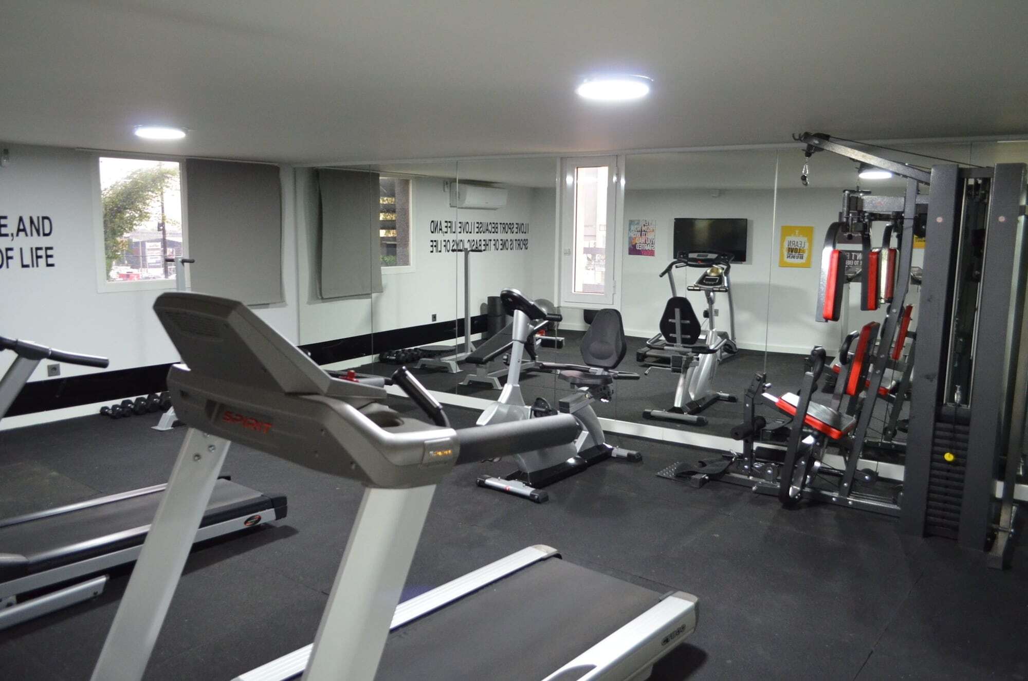 Louis V Hotel Beirut Ngoại thất bức ảnh