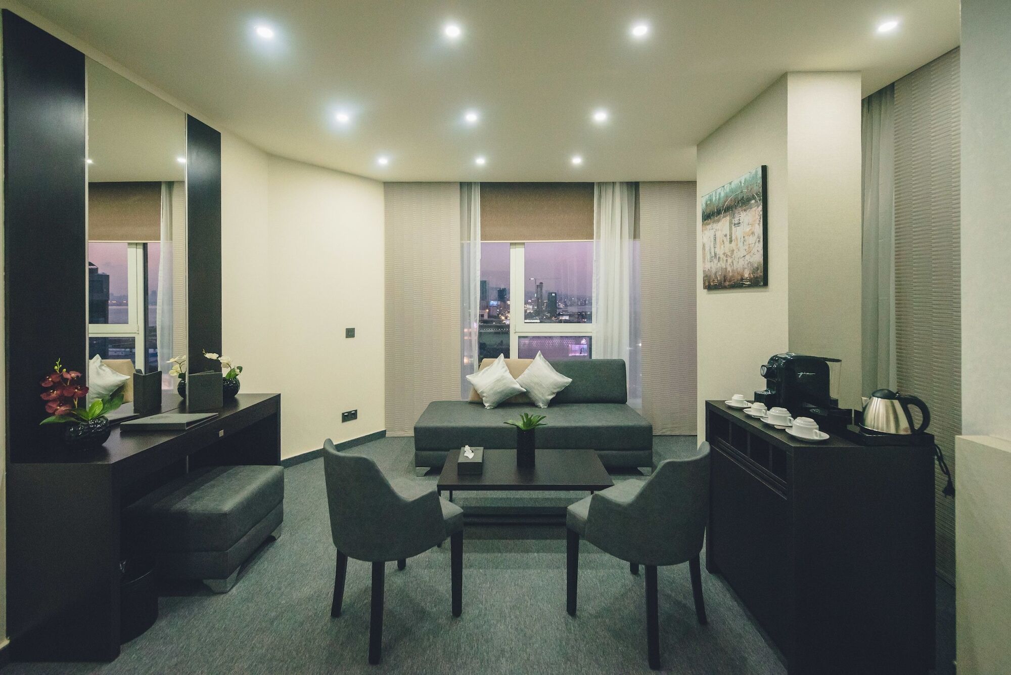 Louis V Hotel Beirut Ngoại thất bức ảnh